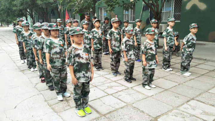 中合育才25天精英將帥軍事夏令營